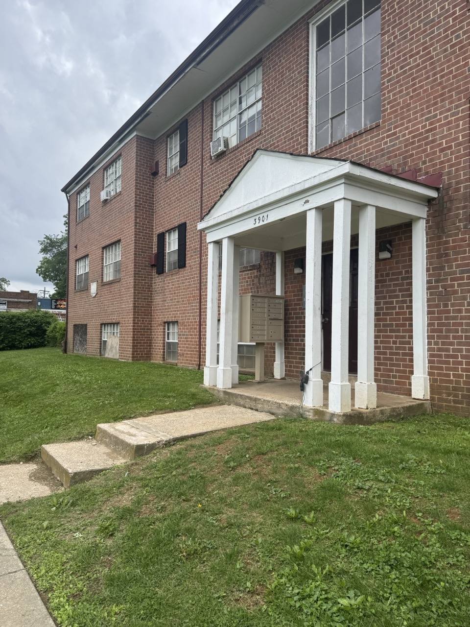 3901 Groveland Avenue - T2